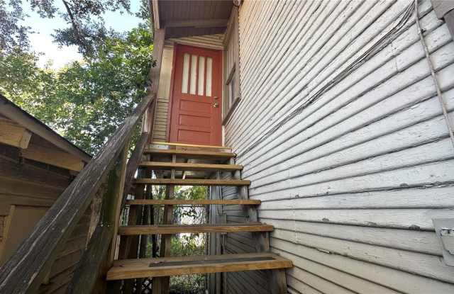 404 E NORTH STREET - 404 East North Street, Tampa, FL 33604