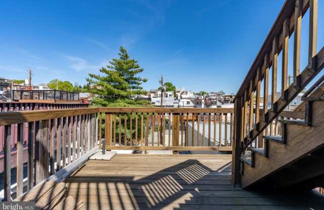 223 S COLLINGTON AVENUE Gallery 4
