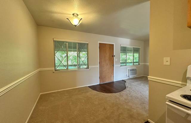 Carlson Drive (5484) Gallery 4