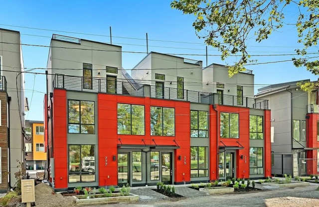 3bd/2ba Seattle Fourplex photos photos