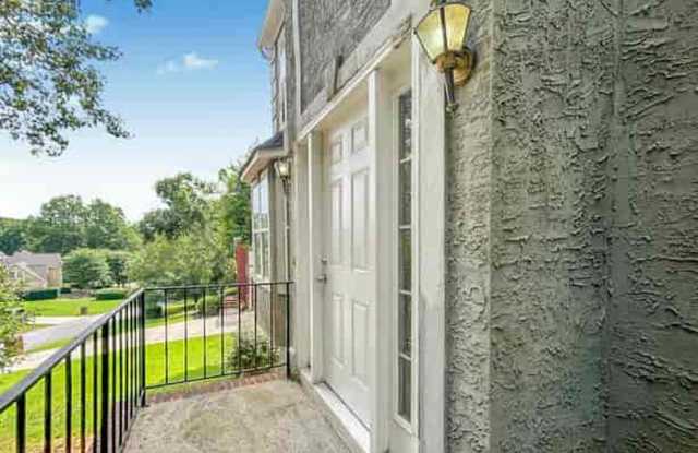 Stunning Renovated 4 BR Home in Prime Alpharetta/Johns Creek! Gallery 4