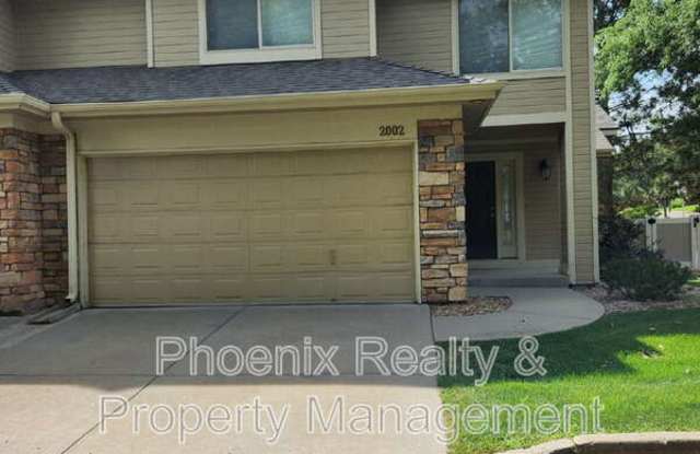 2002 Centennial Drive photos photos