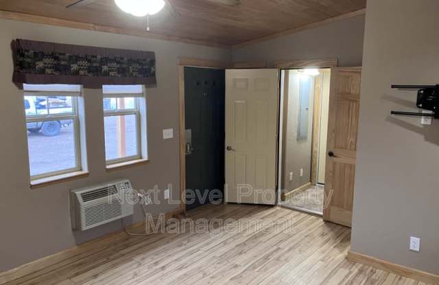 28 Davis Court - 2 photos photos 28 Davis Court - 2 photos photos