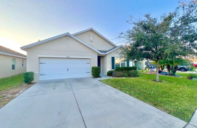 Stunning 4BD/2BTH Home with Private Pool photos photos