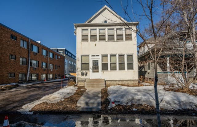 417 University Avenue Southeast - 1 Gallery 3