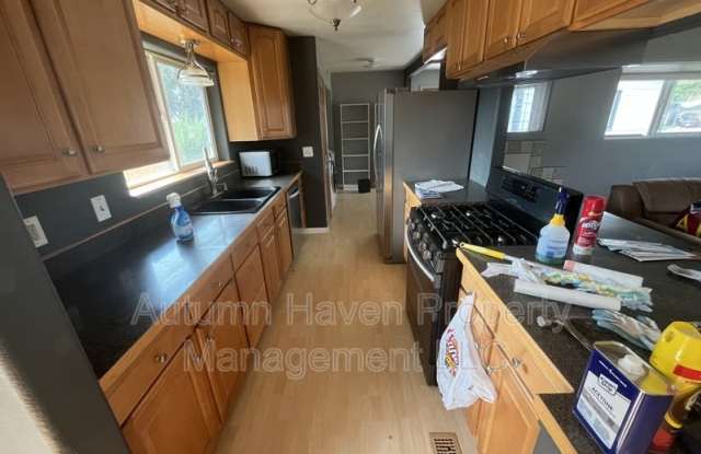 7436 Knox Ct Gallery 3
