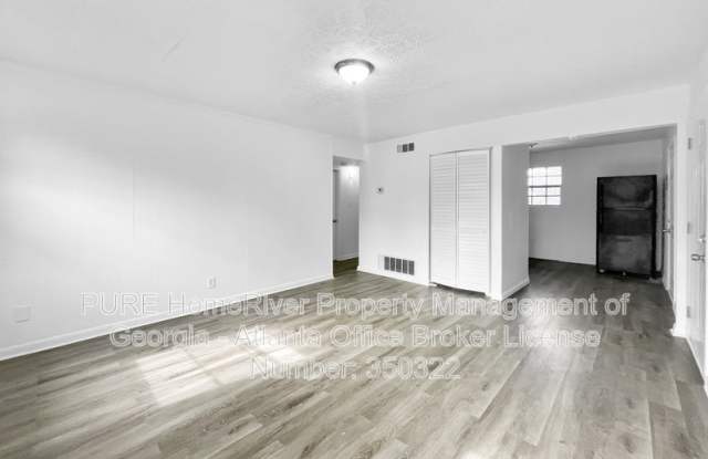 379 Atwood St SW Gallery 3