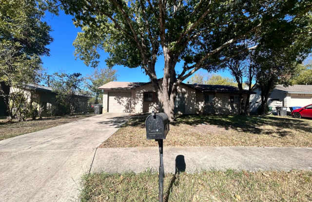CUTE 3 BEDROOM HOME FEATURING 2 LIVING AREAS*NORTH EAST INDEPENDENT SCHOOL DISTRICT***VINYL COMPOSITION TILE FLOORING INSTALLED THROUGHOUT ALL AREAS BUT 1 BEDROOM****UTILITY AREA IN ONE CAR GARAGE*TENANT SHOULD VERIFY SCHOOLS IF IMPORTANT - 3411 Hightree Drive, San Antonio, TX 78217
