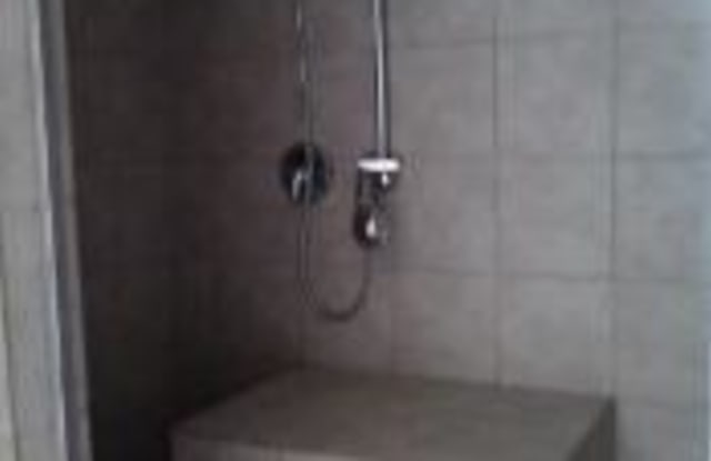 5806 Avalon Terrace Gallery 4