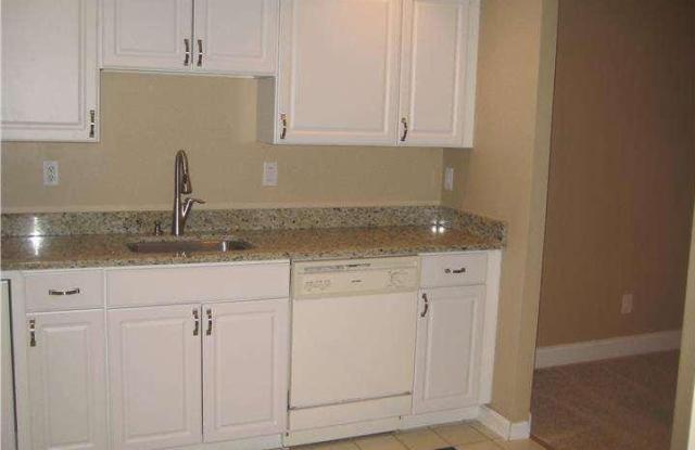 205 BERNARD CT Gallery 4