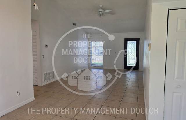 Charming 4-Bedroom Home in Prime Brandon Location – Fully Remodeled with Fenced Yard! Gallery 4
