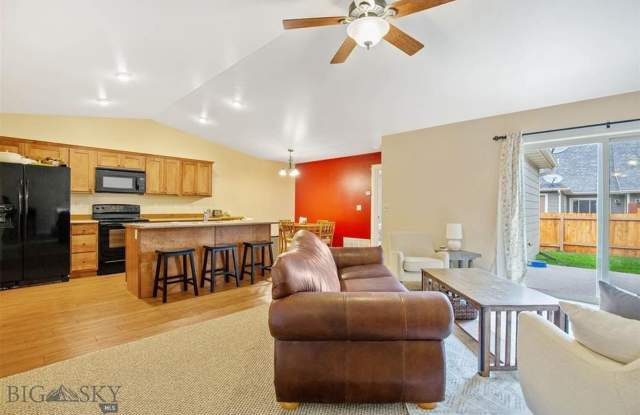 86 Tail Feather Lane Unit B Gallery 3
