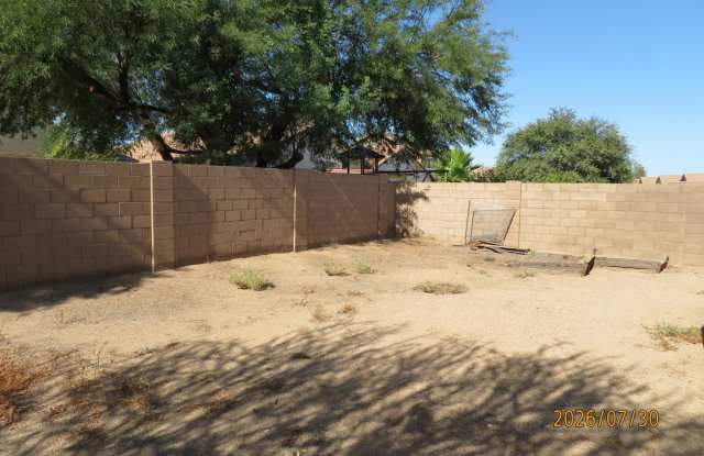 Great location Phoenix Home 3 Bed 2 Bath Gallery 4