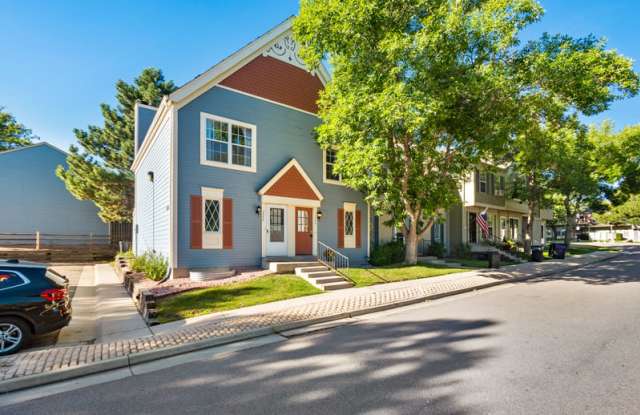 3556 Queen Anne Way - 1 photos photos