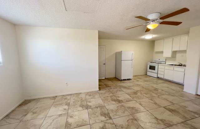 1 bed and 1 bath located in Henderson! photos photos 1 bed and 1 bath located in Henderson! photos photos