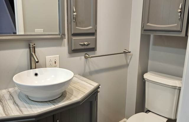10 Ring St photos photos