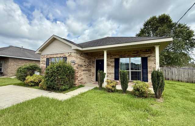 13627 CATAHOULA RD S - 13627 Catahoula Drive South, Mobile County, AL 36695 13627 CATAHOULA RD S - 13627 Catahoula Drive South, Mobile County, AL 36695