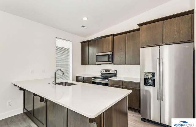 3 bed, 2 bath Patio Home Gallery 4