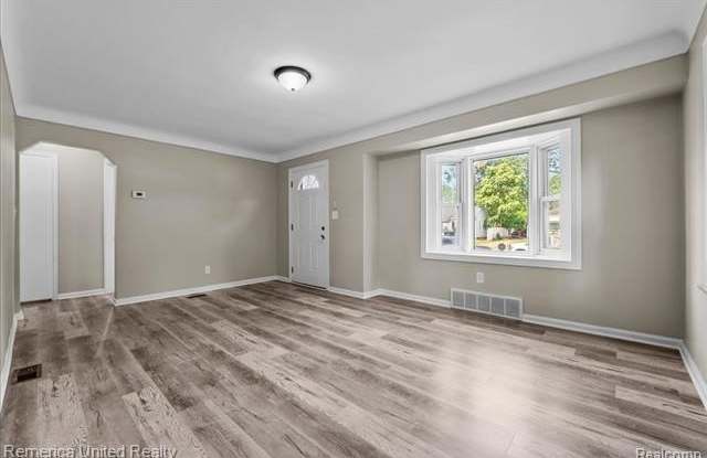 28526 Brentwood Street Gallery 4