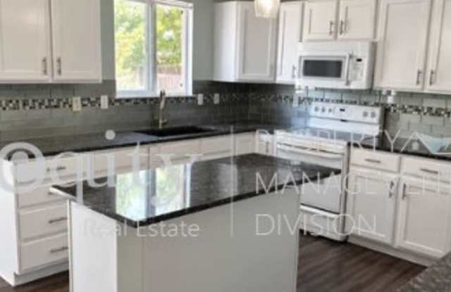 954 N 1300 East Gallery 4