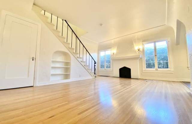 1909 N Commonwealth - 1909 Commonwealth Avenue, Los Angeles, CA 90027
