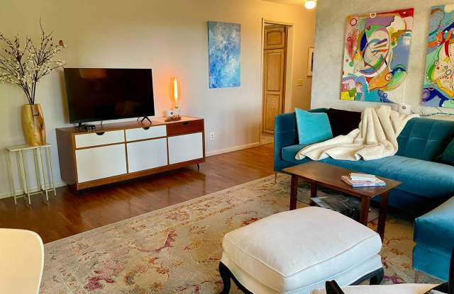 Charming 3 bed 1 bath Gallery 3