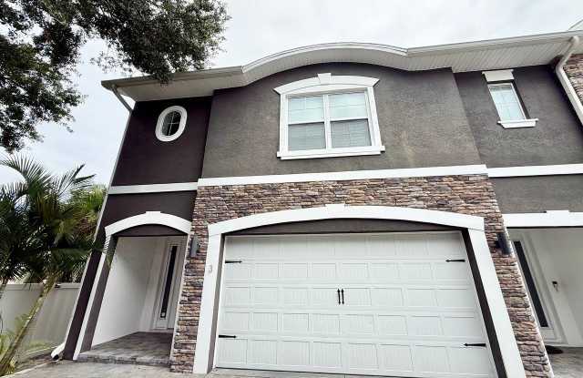 6921 Interbay Blvd Unit 3 photos photos