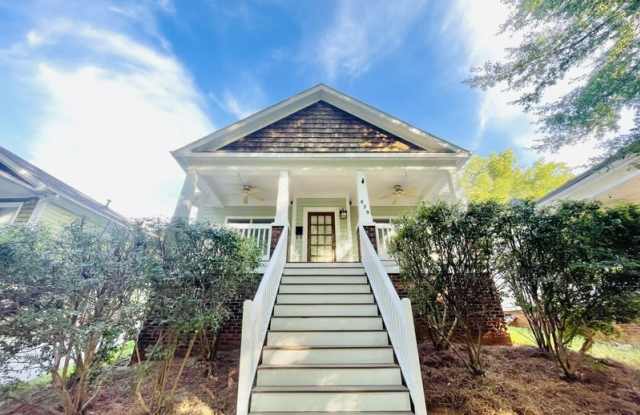 829 Woodruff Pl - 829 Woodruff Place, Charlotte, NC 28208