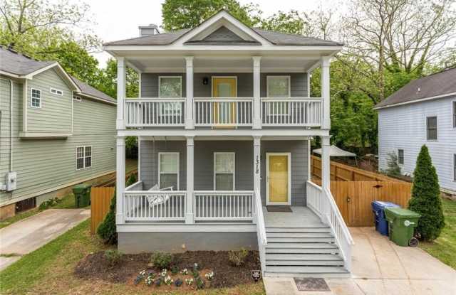 1318 Brewster Street SW photos photos