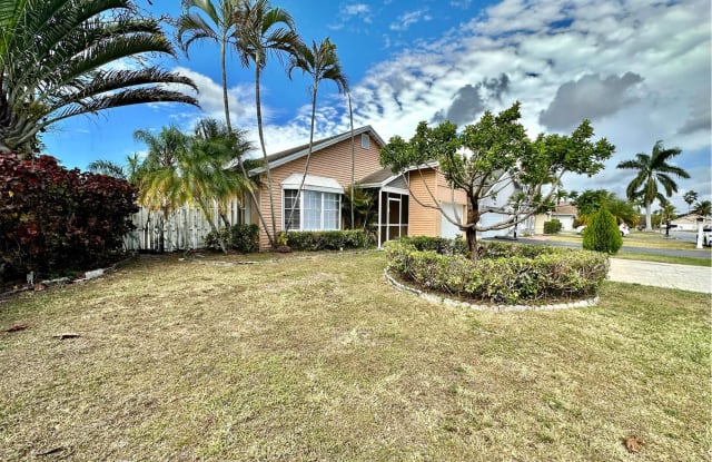 4423 NW 99th Avenue - 4423 Northwest 99th Avenue, Sunrise, FL 33351