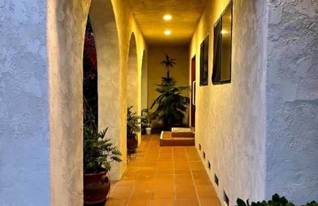 255 Ortega Ridge Rd Gallery 4