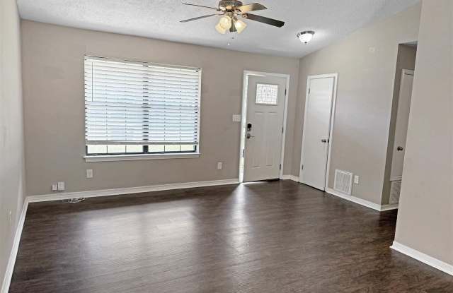 7524 Sandy Creek Dr Gallery 3