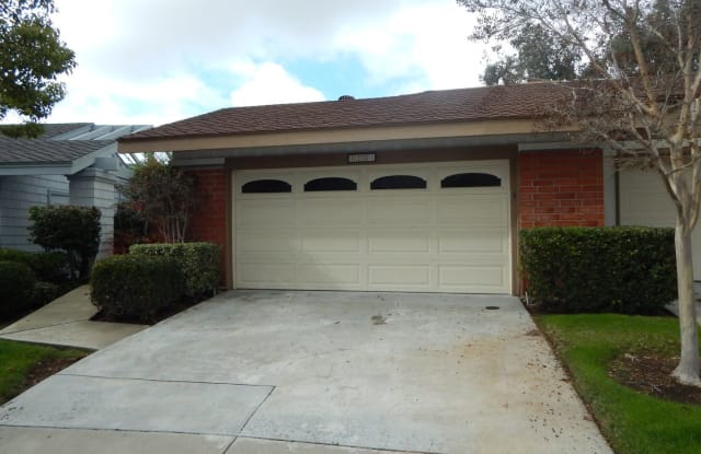 1232 Via Viento Suave 1 - 1232 Via Viento Suave, Lake San Marcos, CA 92078