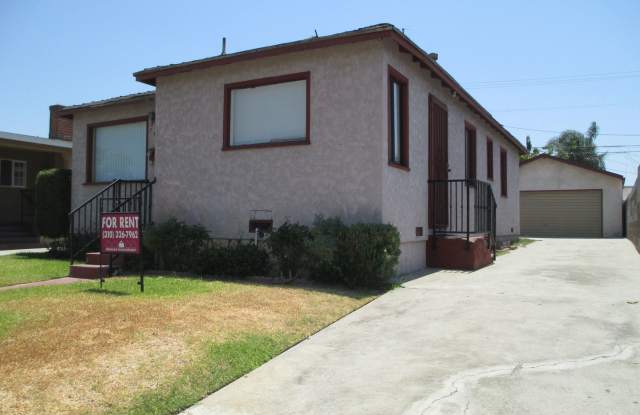 $2,995! Charming 2-Bedroom Home with Bonus Room and Spacious Backyard! photos photos