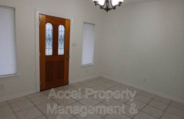 130 San Jacinto St. Gallery 2