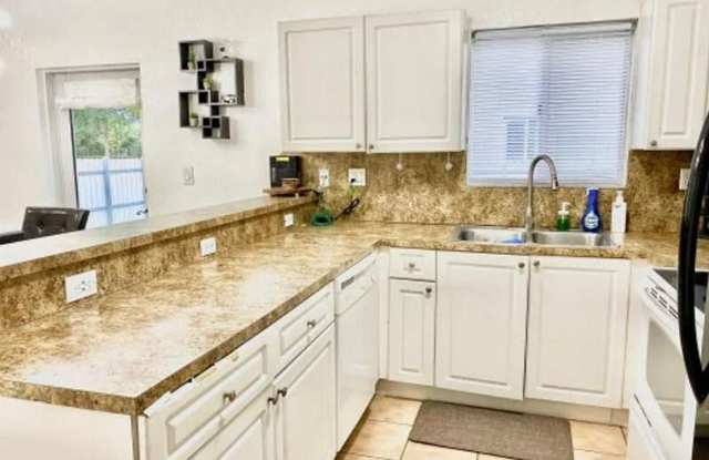 18951 SW 113TH Place, Miami, FL 33157 - 7563 photos photos