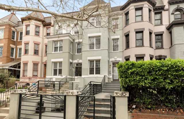 1126 COLUMBIA Road NW unit: 3 - 1126 Columbia Road Northwest, Washington, DC 20009