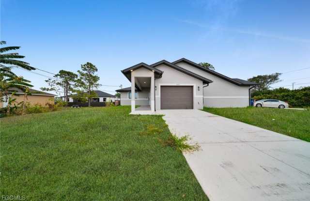 1006 Albert Avenue photos photos