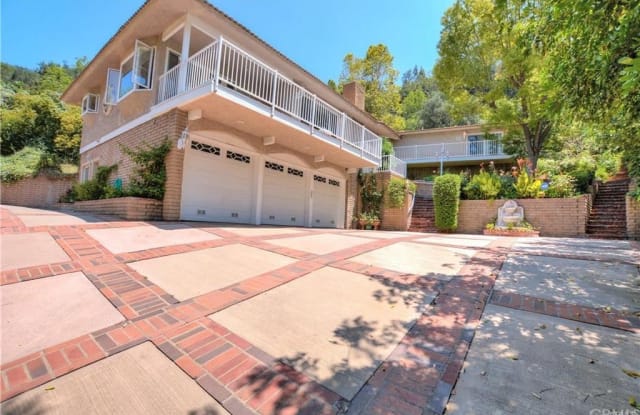 142 Crescent Glen Drive - 142 Crescent Glen Drive, Glendora, CA 91741