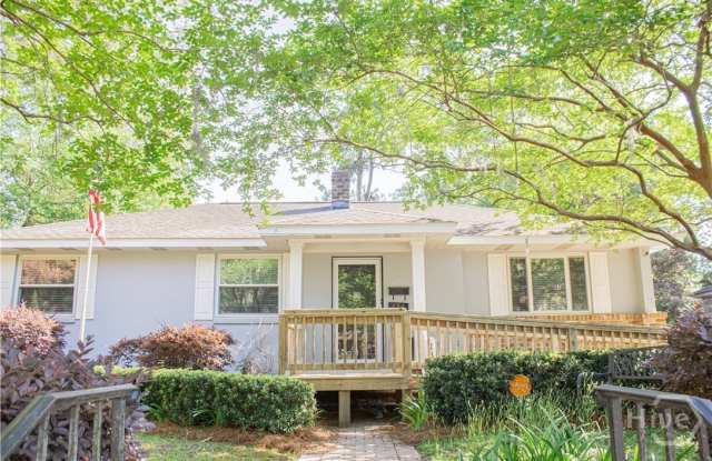 135 E Derenne Avenue photos photos