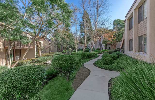 Huntington Lakes Apartments Gallery 4