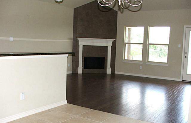 3749 Redwood Creek Lane Gallery 3