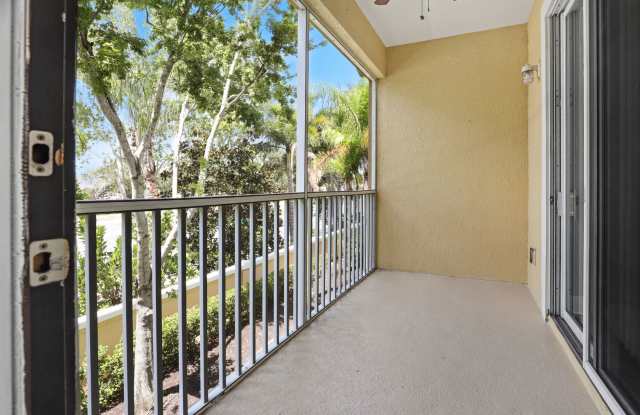 3bd/2bth Townhome in Stonehaven. Best Sarasota Location! Gallery 4
