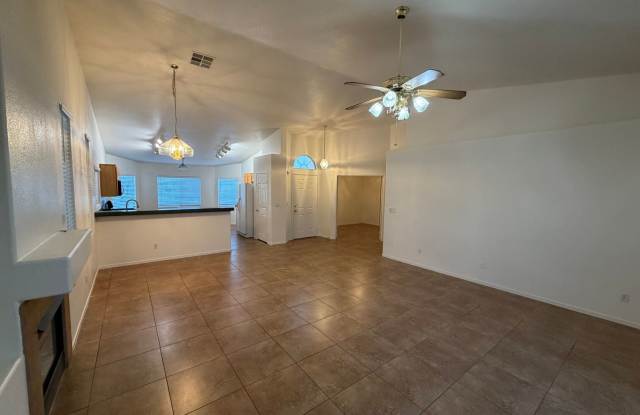 Spacious 3 Bedroom Home with Upgraded Garage & Private Backyard Gallery 3