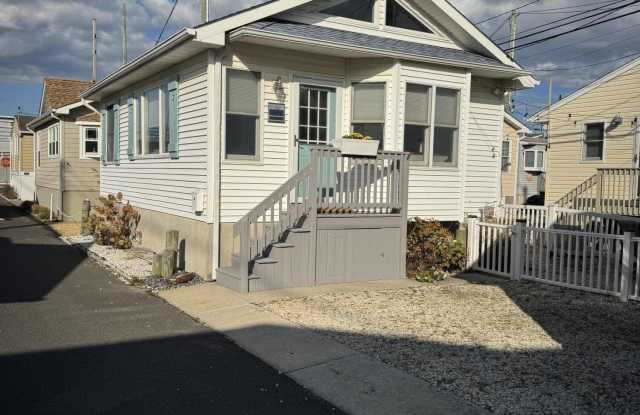 120 W Chadwick Way Gallery 1