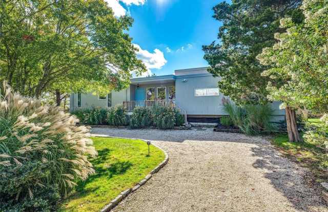 3 Meadow Way photos photos