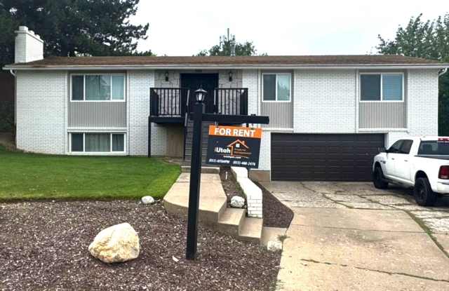 5 bdrm 3 bth Home 2 Car Garage - 960 East 1500 South, Bountiful, UT 84010