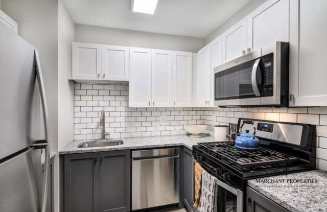 73 Saint Alphonsus St. Gallery 1
