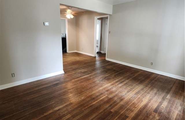 4818 Kendall Drive Gallery 3