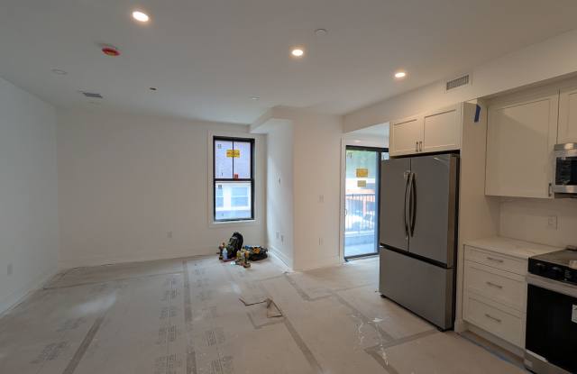 Brand New 2bd/2bath Luxury Apartment in Brighton Gallery 3